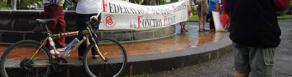 14 juin 2018 - St-Pierre - Rassemblement des retraits pour protester contre la politique gouvernementale