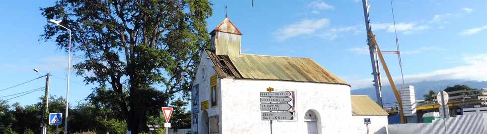 24 juin 2018 - St-Pierre - Travaux chapelle de Bois d'Olives