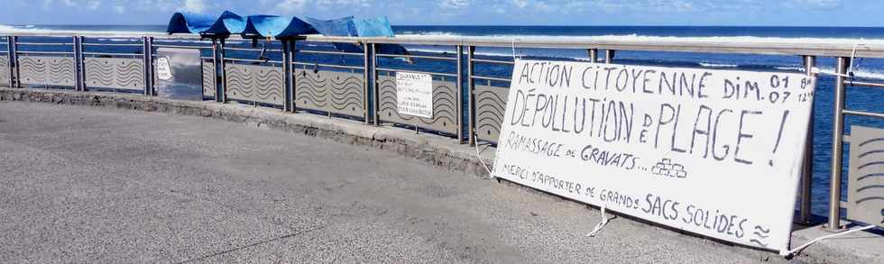 01/07/2018 - St-Pierre - Petit boulevard de la Plage (rue Max Vauquelin ) - Ramassage des gravats sur la plage - Action citoyenne -