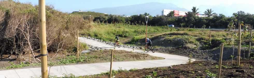 19 aot 2018 - St-Pierre - Saline Balance -Chantier d'amnagement du littoral ouest