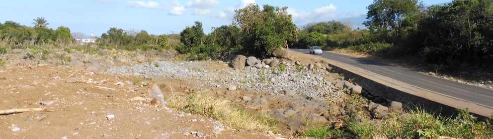 7 octobre 2018 - St-Pierre - Chemin de Bassin Plat - Radier de la rivire d'Abord