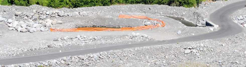 11 novembre 2018 - St-Pierre - Entre-Deux- La Pointe - Vue sur le radier du Ouaki  en travaux