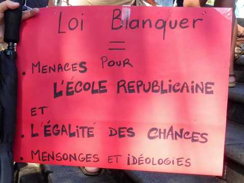 4 avril 2019 - St-Pierre - Manifestation des enseignants contre le projet de loi Blanquer