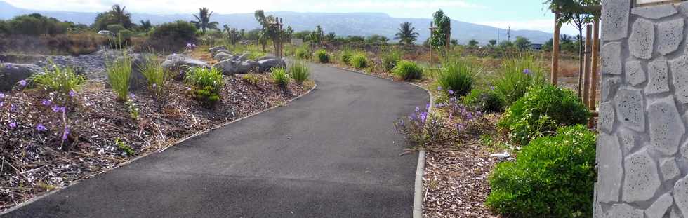 12 mai 2019 - St-Pierre - ZAC Roland Hoareau - Piste cyclable